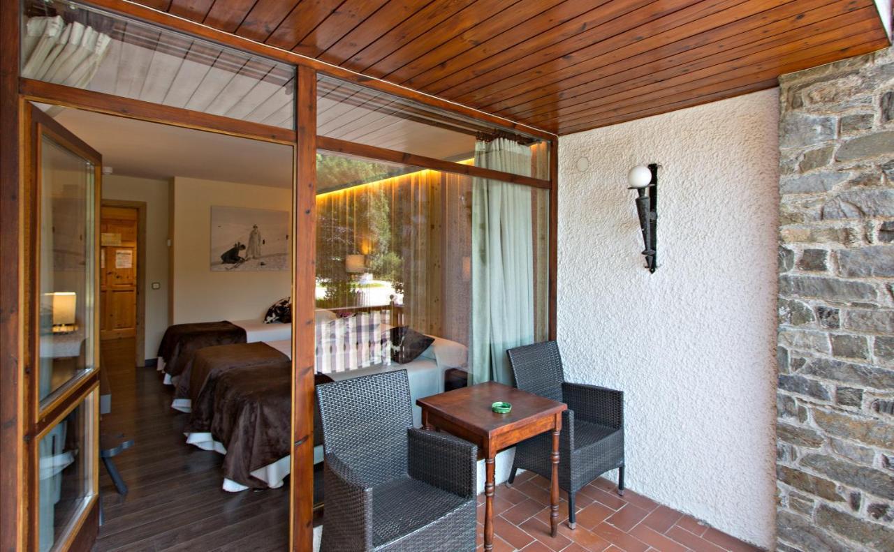 Hotel La Coma Setcases Exteriör bild