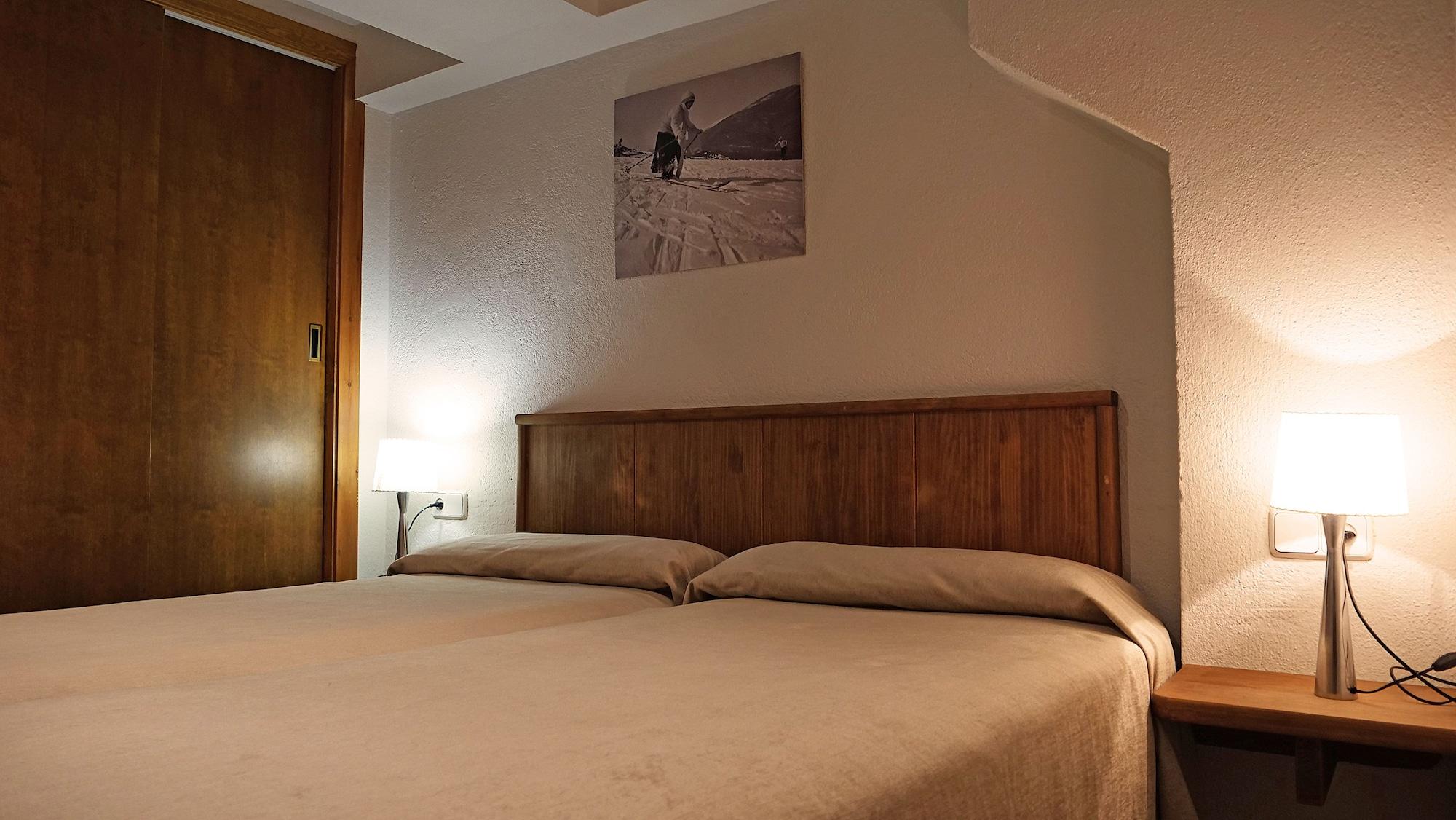 Hotel La Coma Setcases Exteriör bild