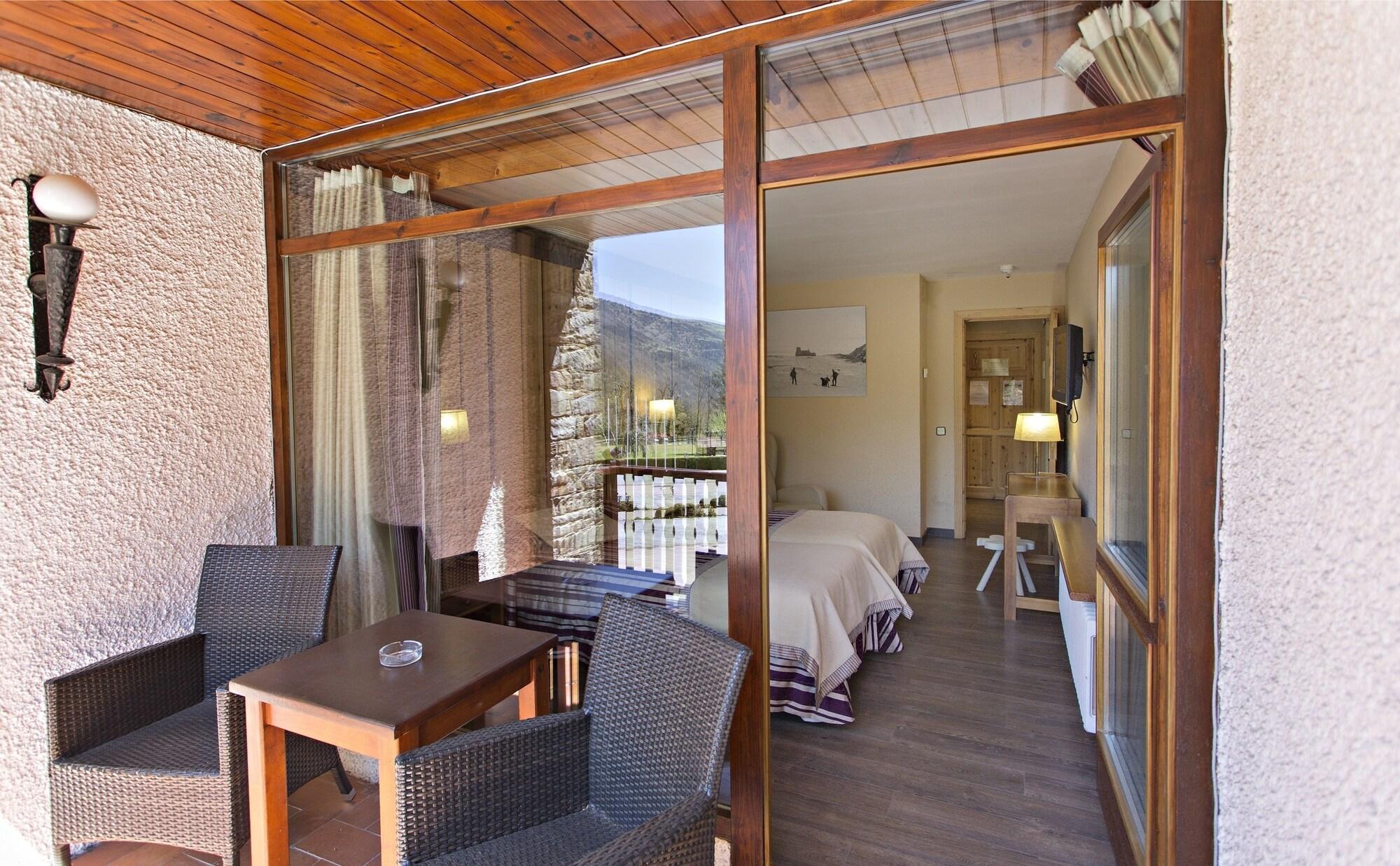 Hotel La Coma Setcases Exteriör bild