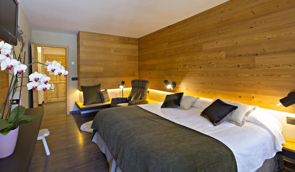 Hotel La Coma Setcases Exteriör bild