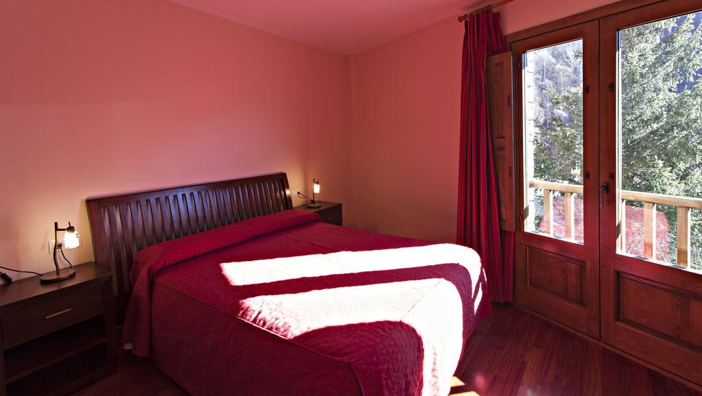 Hotel La Coma Setcases Rum bild