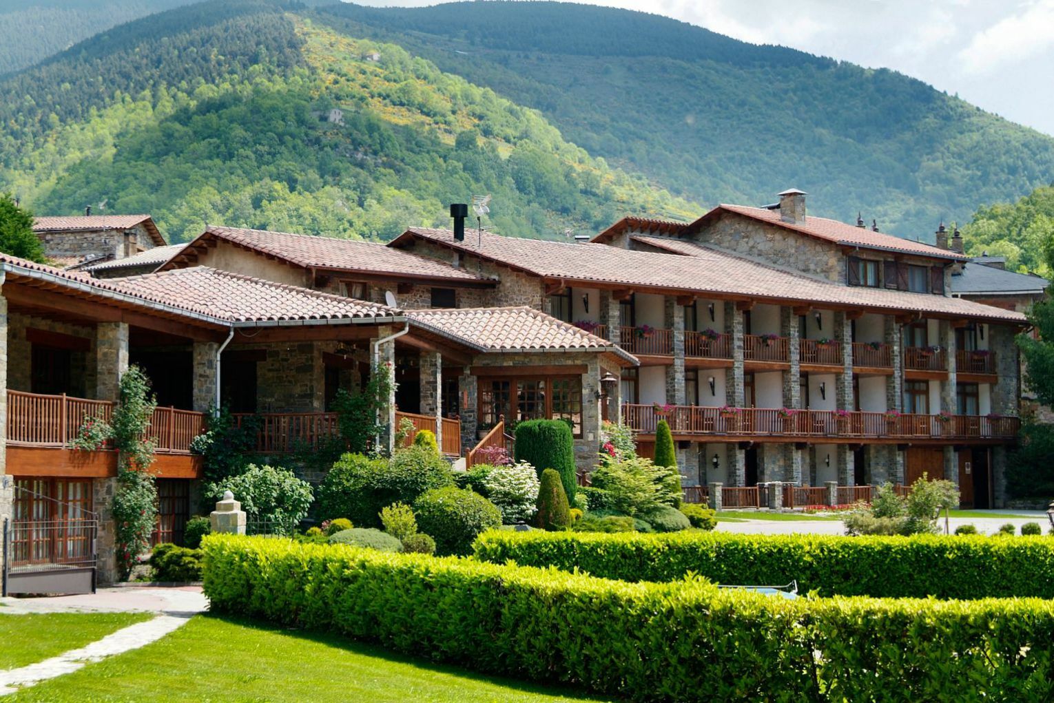 Hotel La Coma Setcases Exteriör bild
